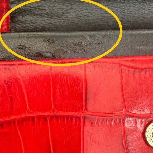 Karen Callan Keychain & Wallet - Red Heart Faux Croc Leather - Picture 9 of 9